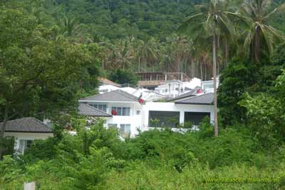 photo 22 English Koh Samui thailand group of villas with pools in the forêt 400